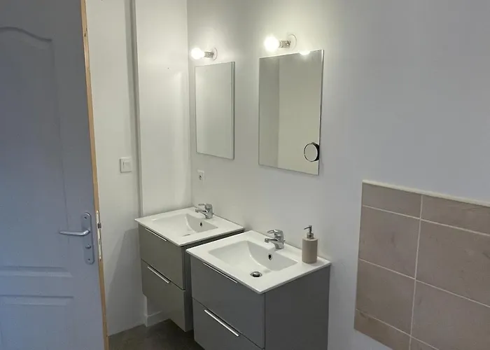 4 A 8 Pers, Convivialite Et Confort Valambray